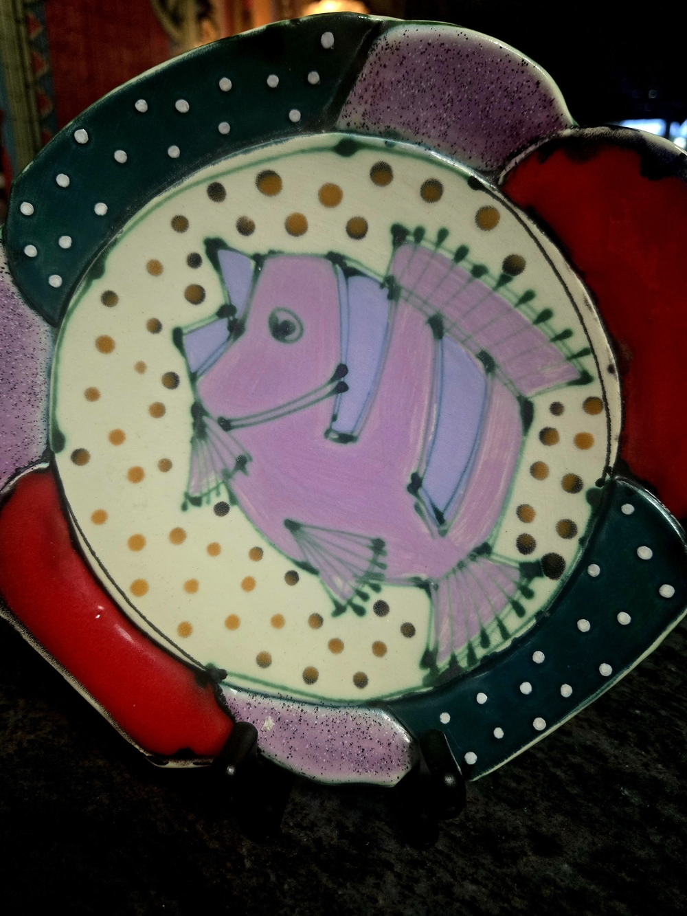 Handpainted postmodern studio art pottery plate by Juozas & Rasa Saldaitis 9"